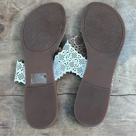 Tory Burch slides sandals flats size 9.5 cutout leather off white lattice eyelet - Picture 8 of 9